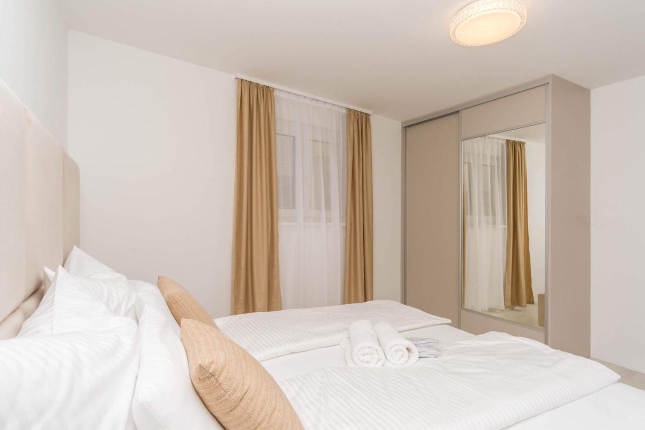 Apartmani Simi - The Sun Crikvenica Exterior photo