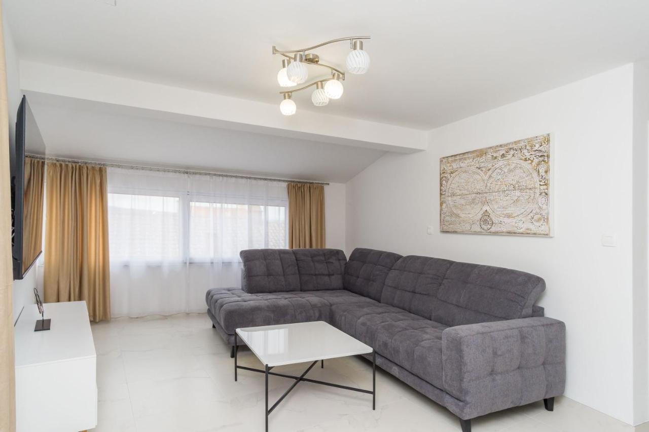 Apartmani Simi - The Sun Crikvenica Exterior photo